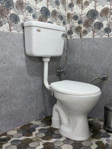 Dayananda Homestay Near Ram Jhula & Janki Jhula