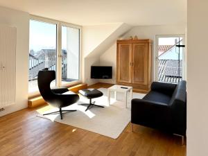 Ferienwohnung 180 Grad im 2 OG mit Panoramafenster See und Bergblick
