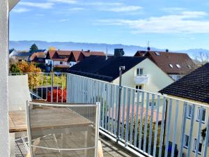 Ferienwohnung 180 Grad im 2 OG mit Panoramafenster See und Bergblick