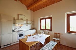 Pettirosso - Luxury Countryside Retreat with View