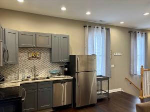 Cozy Gem Mins from U of L Hospital & Downtown