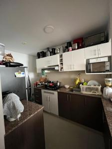 Alquilo habitación en excelente zona