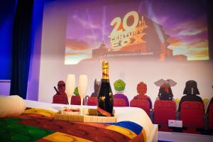 BRICKIMMERSION Suite Luxe - Cinéma Privé - Billard - Secret Room - Geek - 10min Fontainebleau - 25min Paris