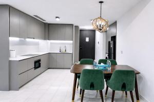 Eaton Twin Towers View By SKYRA
