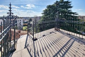 Attico Mansardato con terrazzo privato