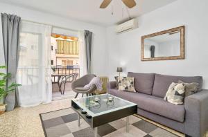 Piso Luminoso a un paso del mar en Nerja