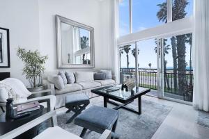 Los Angeles Iconic Ocean Front in Santa Monica