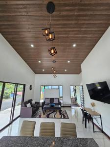 Entire New House Hosted by Arelis