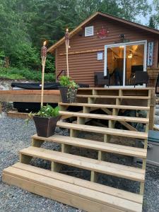 Muskie Bay Resort Cabins and Motel