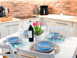 DERUDAS'S HOUSE img13