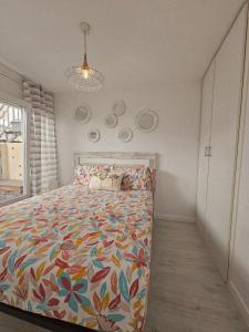 Apartamento Jardines de Babilonia! WIFI! PLAYA! PORT AVENTURA!
