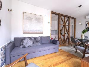 Alfama St George Castle District Fabulous 3 Bedrooms 2 Bathrooms AC Balcony 1st floor Apartment 19th Century Building