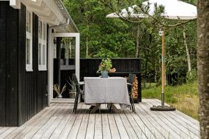 Authentic Holiday Home Idyll Near Beach And Forest