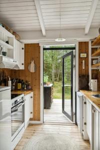 Authentic Holiday Home Idyll Near Beach And Forest