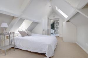 Beautiful Cotswold Cottage