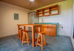 Private Luxury Villa in La Fortuna w Jacuzzi & Pool