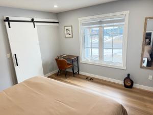 Spacious 2 BR - 2 Bth House in Haysboro