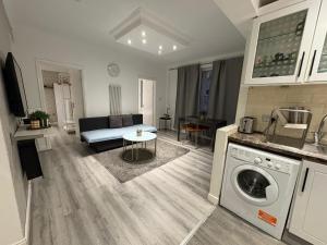 2- bedroom aparment - sleeps 6 - in central London