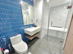 Asahi Luxstay - ICON40 Ha Long 2BR Luxury Apartment