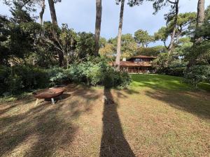 Villa avec piscine, animaux admis - 8 pers. - FR-1-736-76