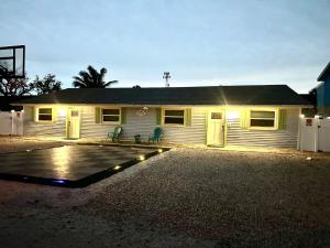 Sunset By The Sea 4 Bedroom Home