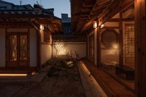 더프리마호텔 한옥 담박재