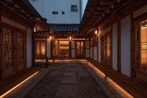 더프리마호텔 한옥 담박재