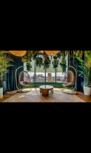New 2bd 2ba Condo Heart of Downtown