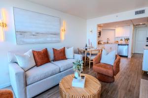 Ember Horizon Downtown Fort Myers River View