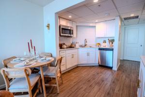 Ember Horizon Downtown Fort Myers River View