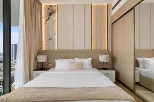 Lyra 04 Private Pool Paddle Spa Room Gym