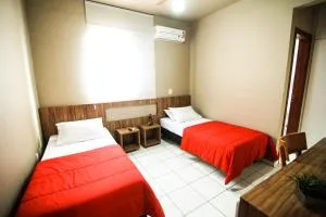 马亚酒店 - 马特乌斯莱米