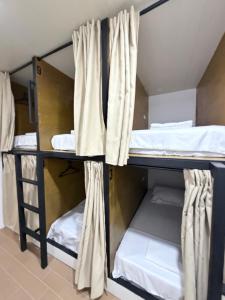 La Paula Hostel
