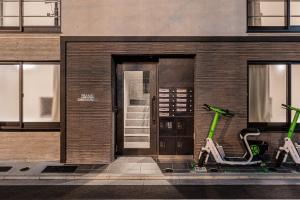 Frame HIGASHIIKEBUKURO