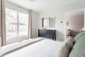 Stylish Yale Wooster Square Downtown Laundry