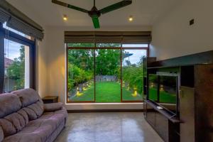 Abode By The Lake
