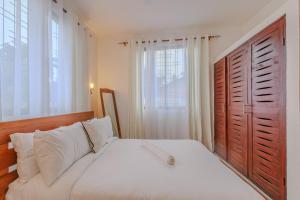 Marahaba Holiday Suites Ground Floor 1BR 5 Min Drive to Nomad Beach