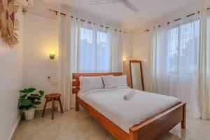 Marahaba Holiday Suites Ground Floor 1BR 5 Min Drive to Nomad Beach
