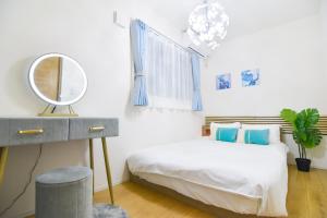 BELLA HOUSE 3minutes walk from the station FREE PARKING