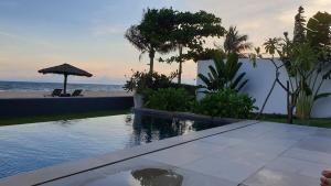 Villa mặt tiền biển-Hồ Tràm-Hồ bơi riêng-4PN