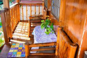 Puerto Galera Transient Kubo Guest Place
