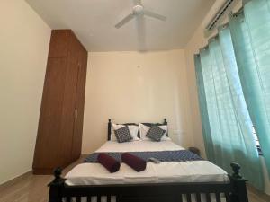 Breezy Bay beach view