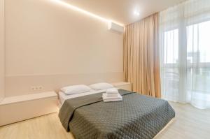 6-38 French Quarter 2, Predslavynska 42a, Kyiv centre, fantastic city view, 15 kW backup power, Petrovdom Apartment