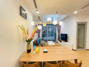 Nest365 - Landmark 81 Area Vinhomes Central Park
