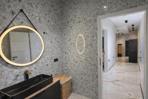 DINLUX Luxury Apartment