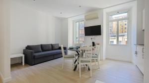 Tuscolana Costantinos Apartment by Rentbeat