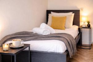 Budget-Friendly Studio Tilburg Center Prime Loc