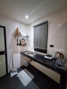 Nua Tone Riverside