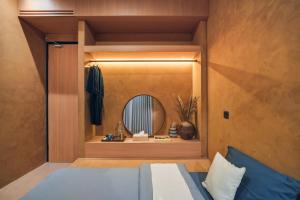 Redbrick Villa By The Feelas