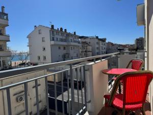 Spacieux pied-à-terre-VUE MER